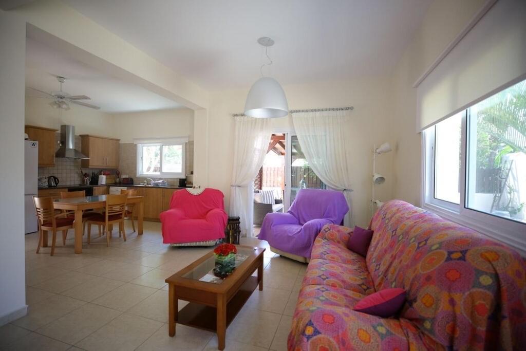 Unique Beach Luxurious Villas Agia Napa Buitenkant foto