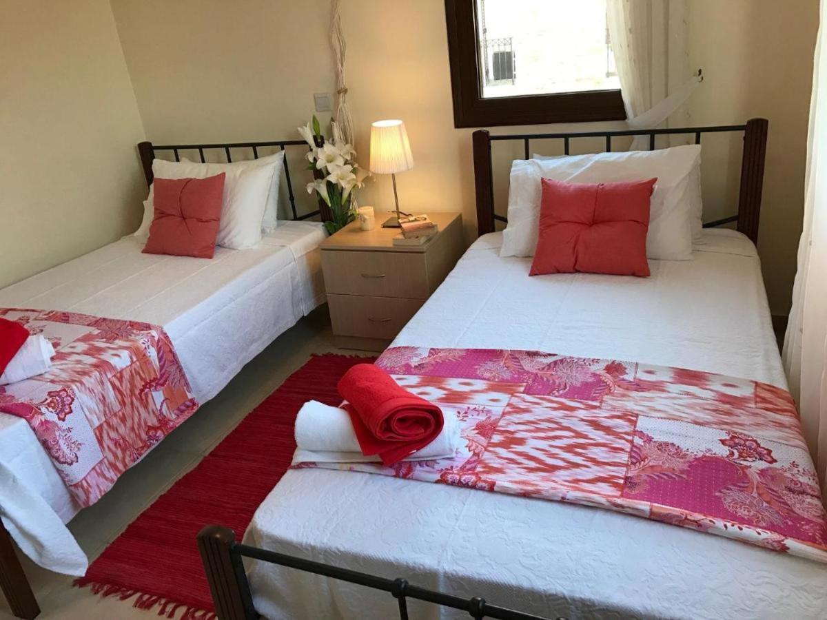 Unique Beach Luxurious Villas Agia Napa Buitenkant foto