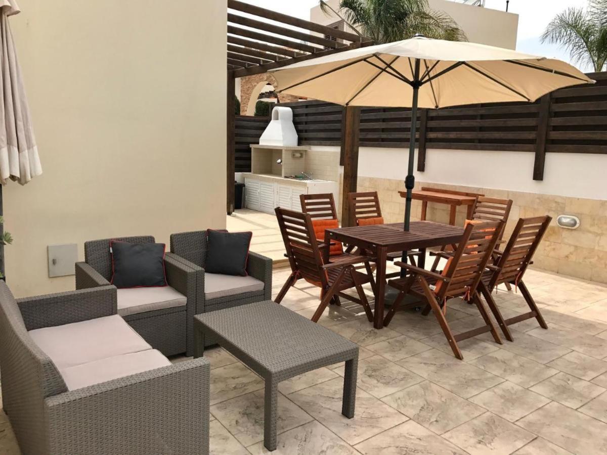 Unique Beach Luxurious Villas Agia Napa Buitenkant foto