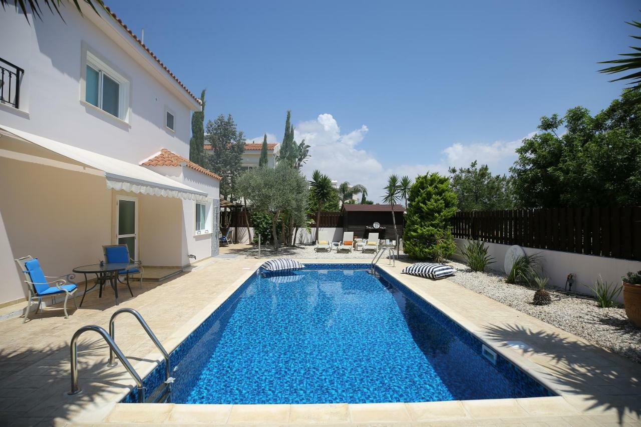 Unique Beach Luxurious Villas Agia Napa Buitenkant foto